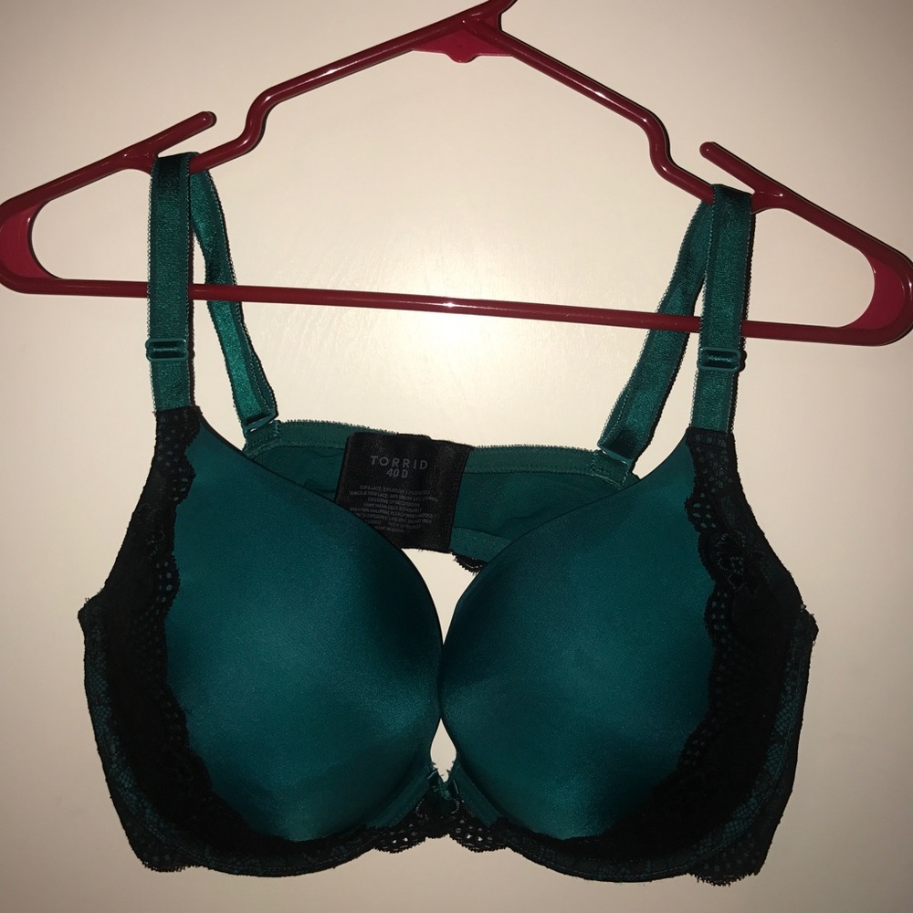 Smooth Push-up Plunge Torrid Bra 40D Teal