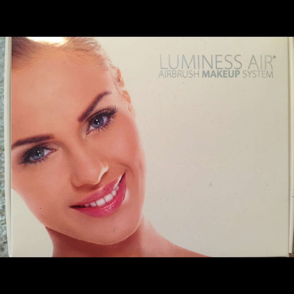 Luminess Black & White Airbrush System