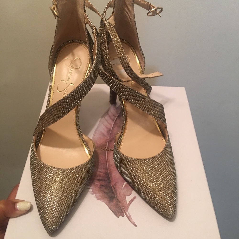 ✨ Jessica Simpson Gold Heels ✨