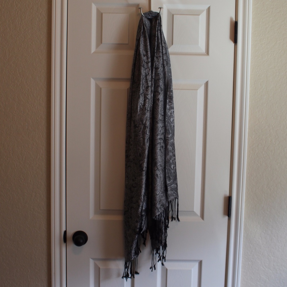 Black and Gray Paisley Scarf