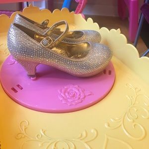 Princess shoes