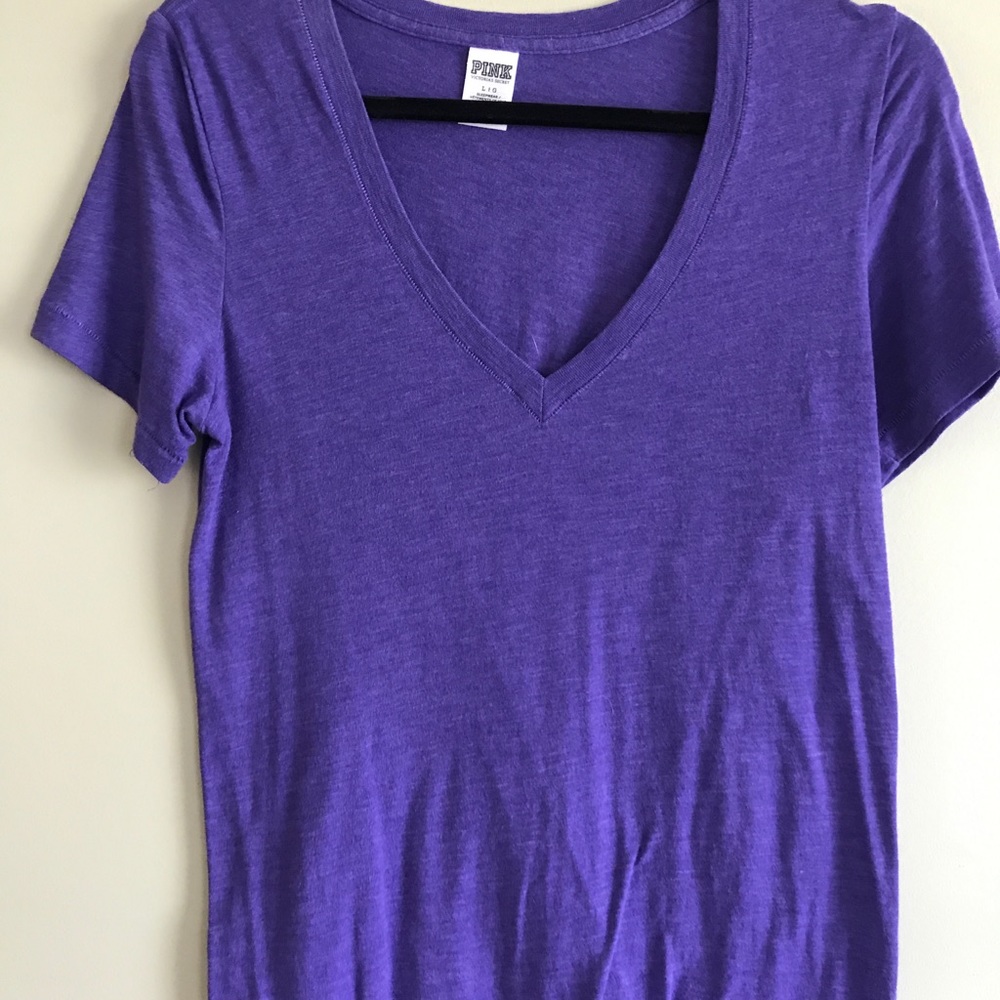Large Pink VS t-shirt
