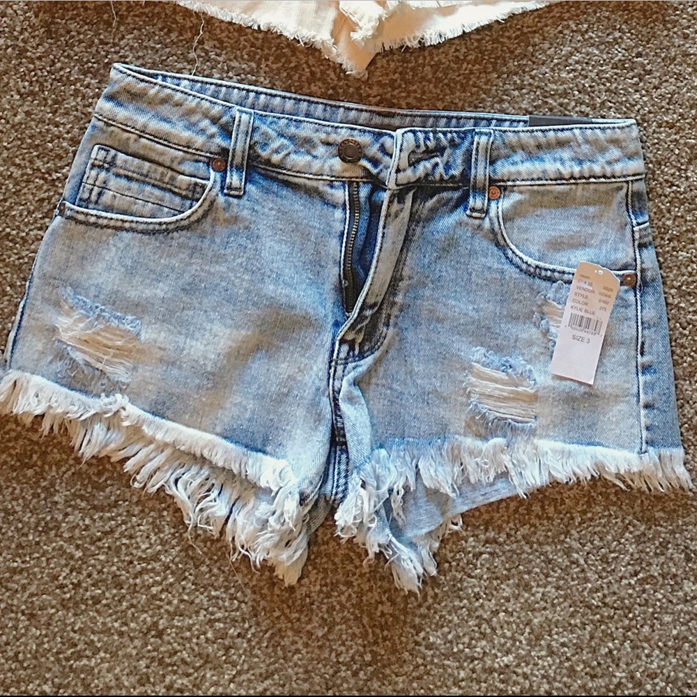 Kendall & Kylie Pacsun shorts size 3