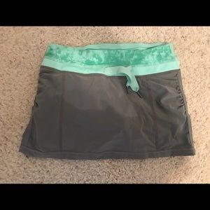 Lulu Lemon Grey Skirt