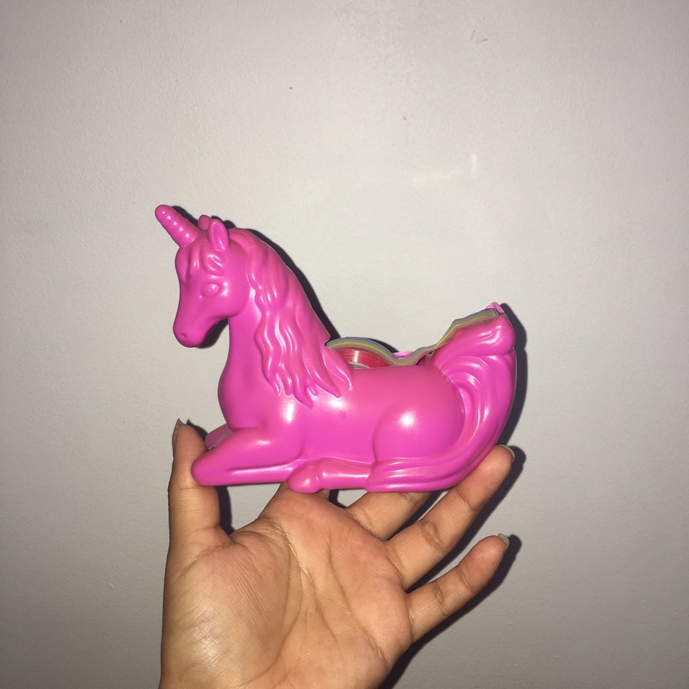 Unicorn tape dispenser w/ rainbow tape