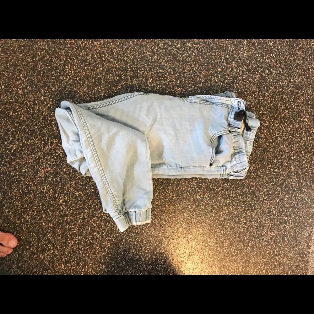 Bullhead Light Denim joggers
