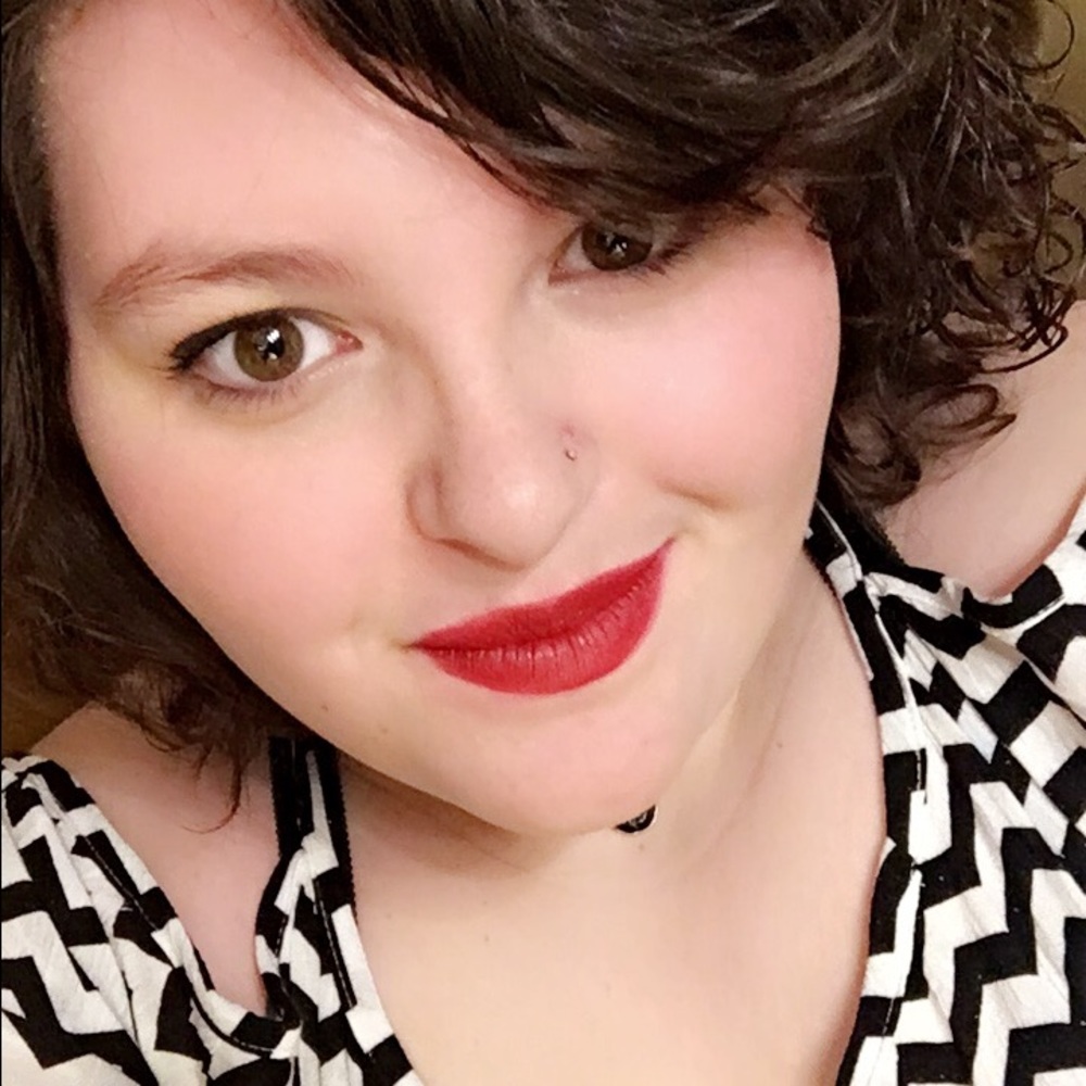 Meet your Posher, Tori