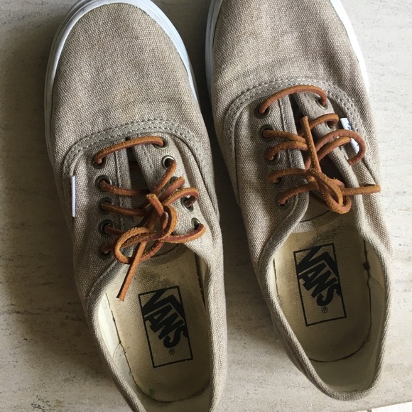 Vans - Picture 3 of 3