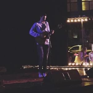 Meet your Posher, Kendall