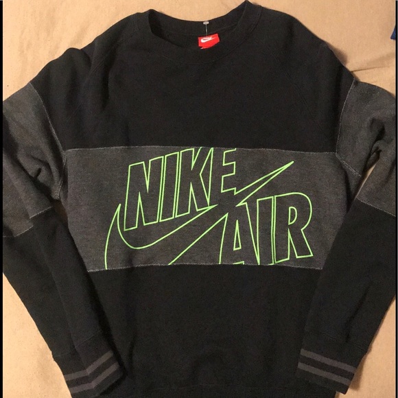 Nike sweatshirt - Picture 1 of 2