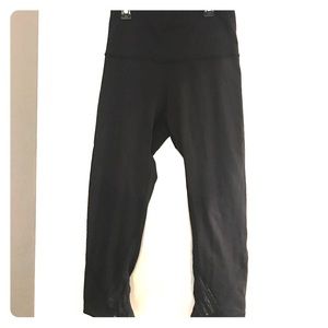 Lulu lemon cropped capris