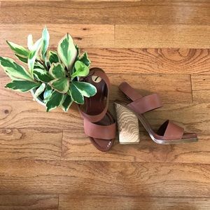 Brown Vince heels