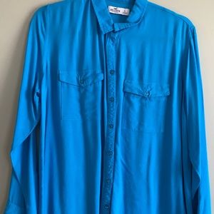 Hollister button down long sleeve shirt.