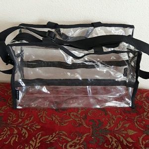 Professional cosmetic travel bag