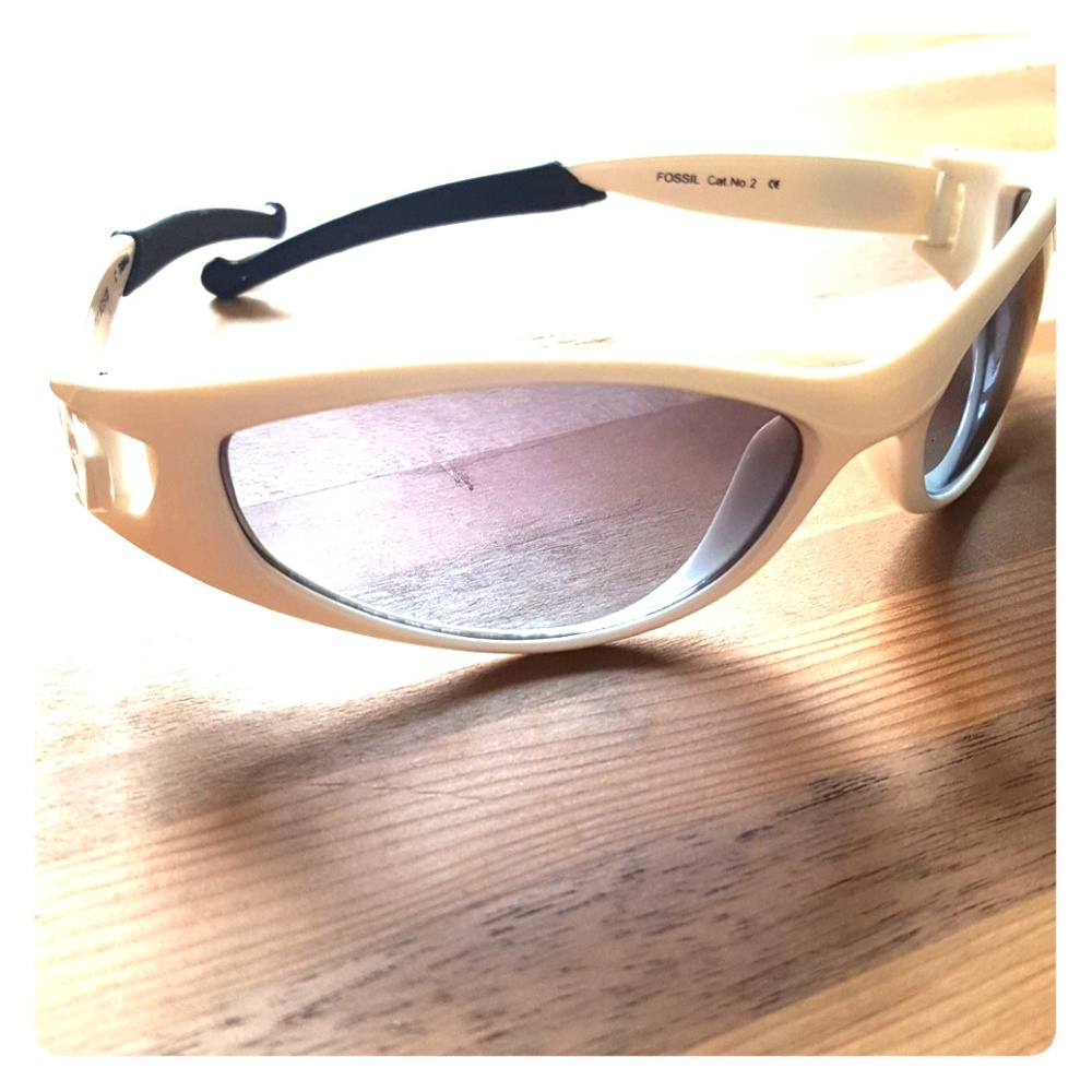 Fossil Sunglasses! - Picture 1 of 7