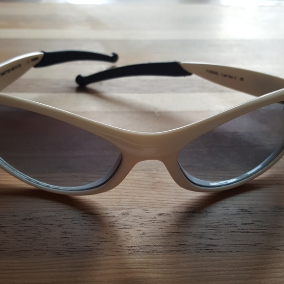 Fossil Sunglasses! - Picture 6 of 7