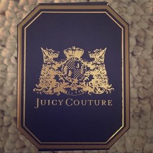 Juicy couture necklace