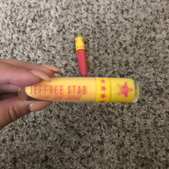 Two jefree star velour liquid lipsticks!!! - Picture 2 of 4