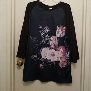 Raglan style Floral front shirt
