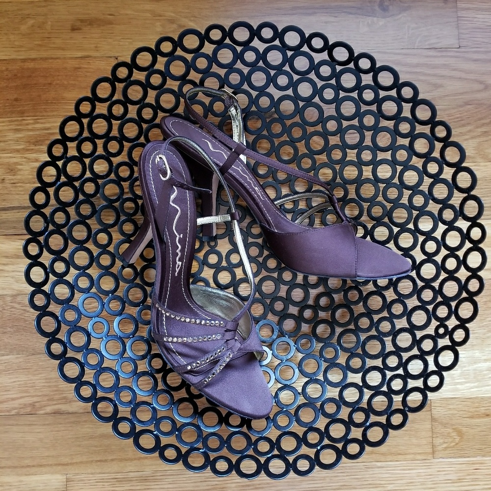 Nina size 9.5 Brown Satin Heels