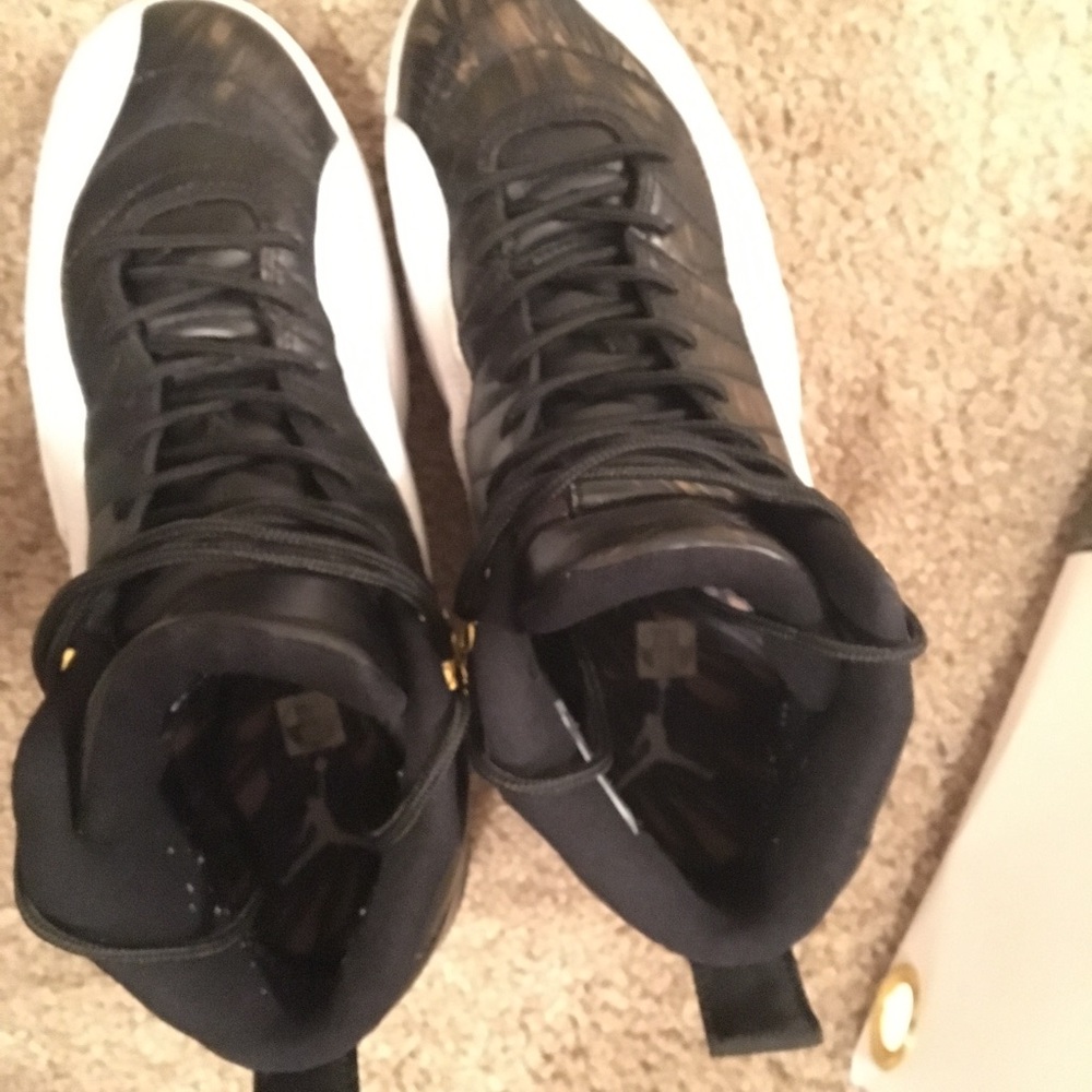 Air Jordan 12 Wings good condition