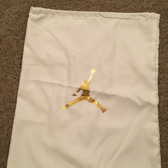 Air Jordan 12 Wings good condition - Picture 3 of 8