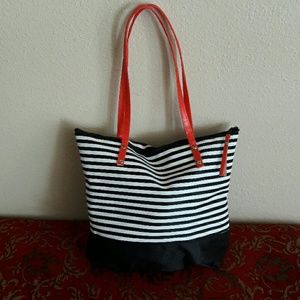 Small zipper bag