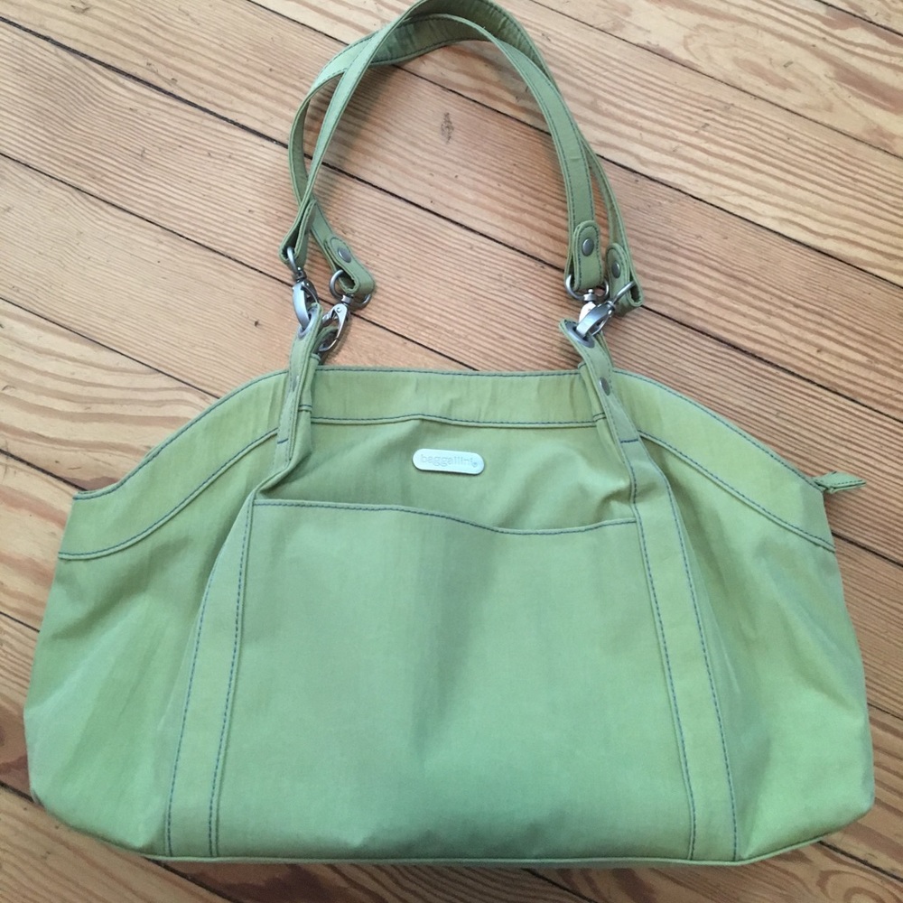 Baggallini handbag