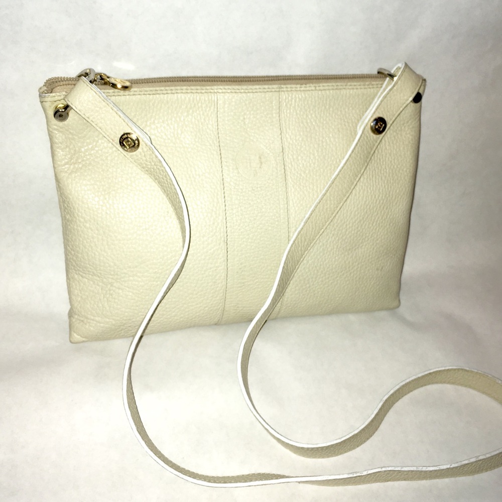 Vtg FENDI Ivory Leather Cross Body Bag Authentic