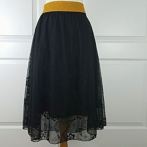 LuLaRoe Lola