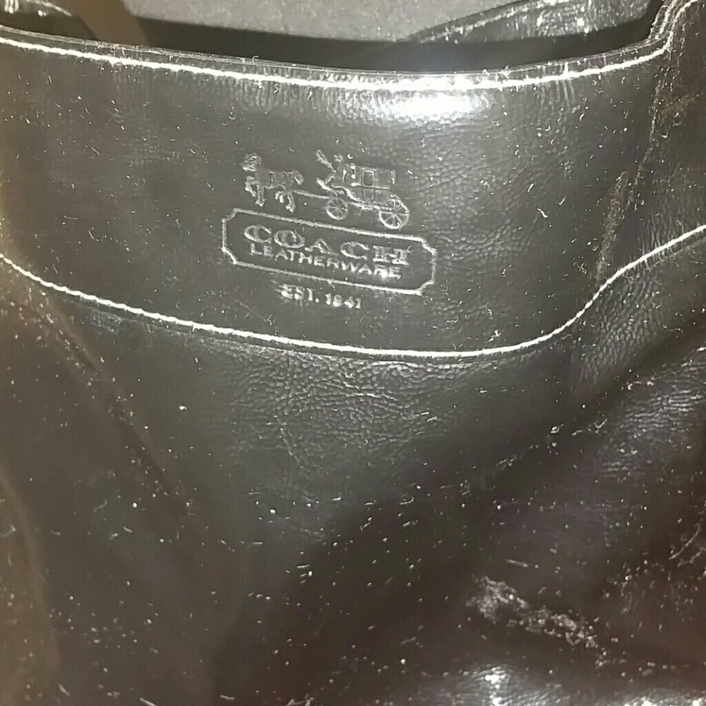 Coach - Picture 4 of 5