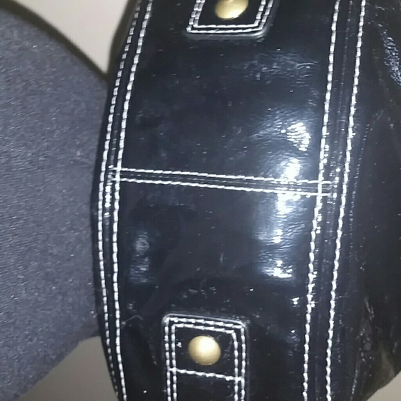 Coach - Picture 5 of 5