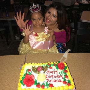 Meet your Posher, Elizabeth