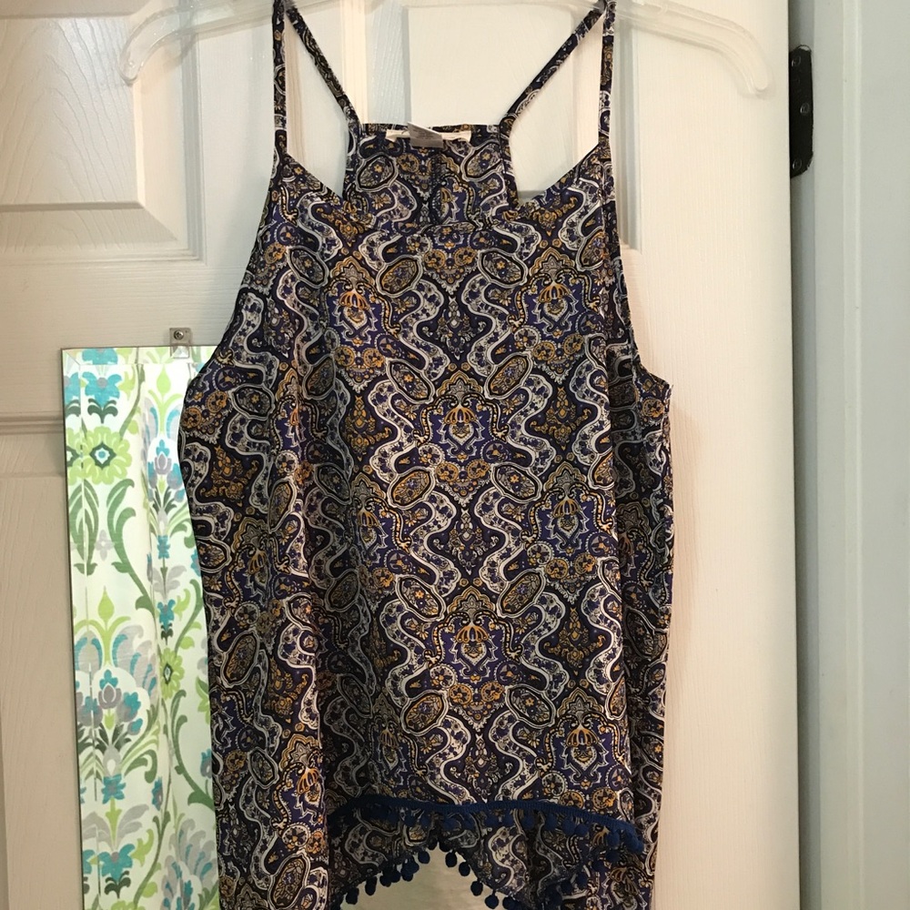 Patterned Tank