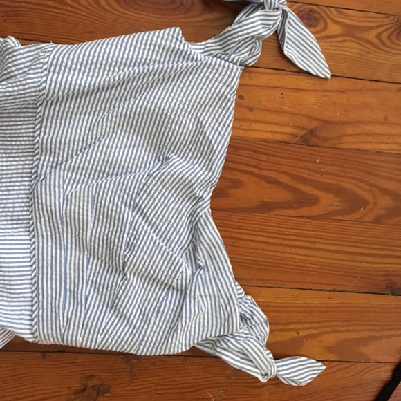 New J-Crew 4-P Seersucker off-the-shoulder dress - Picture 3 of 6