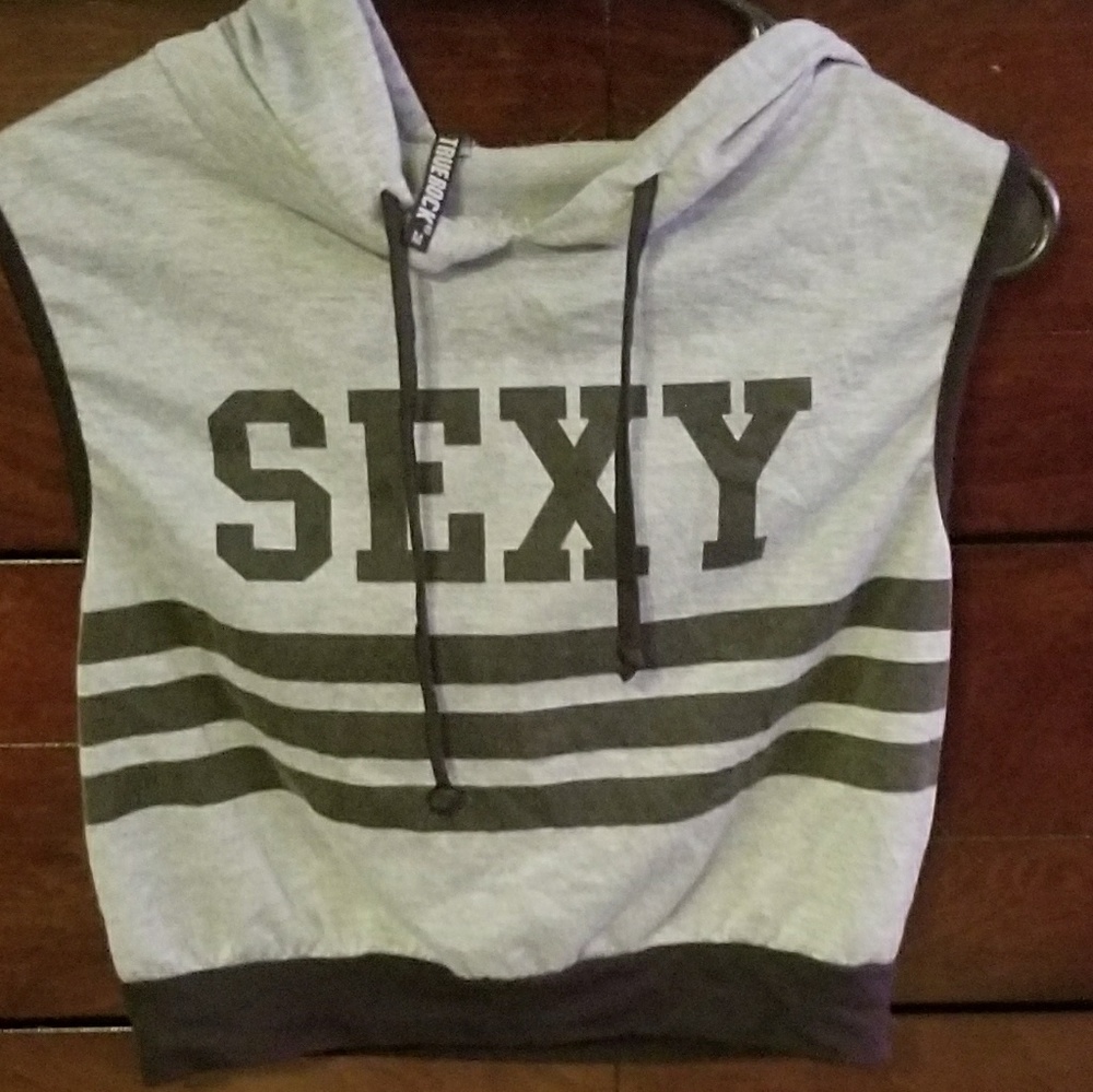 Sleeveless crop top summer hoodie