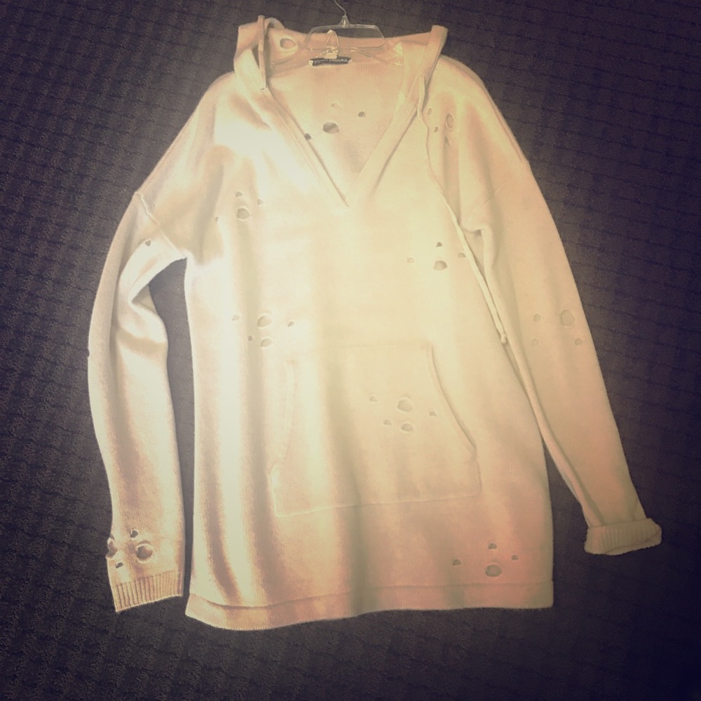 Cashmere hood