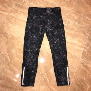 •Lululemon• Marble Leggings