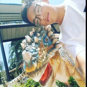 Meet your Posher, Daniel