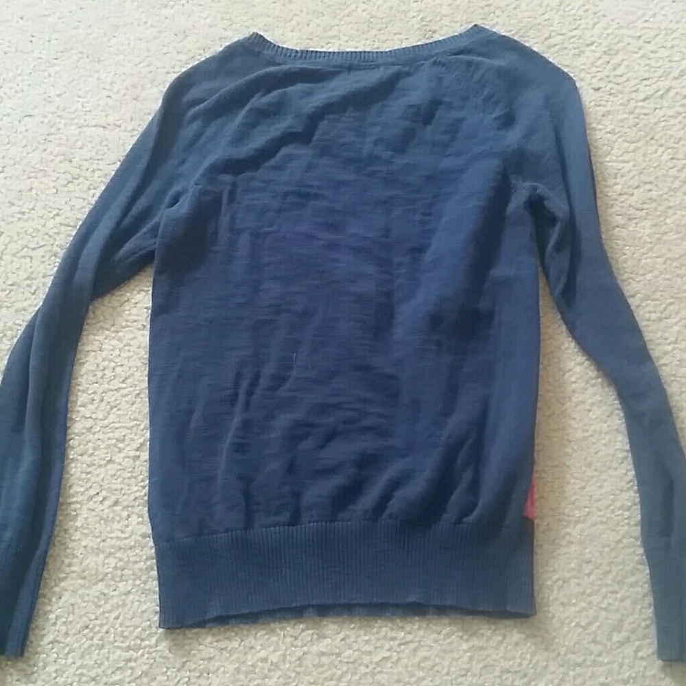 Sweater - Picture 2 of 2