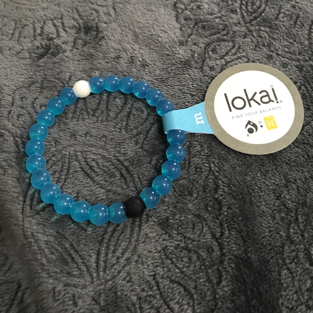 Blue Lokai bracelet