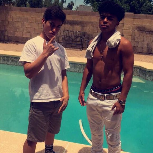 Meet your Posher, Jonathan - Picture 1 of 1