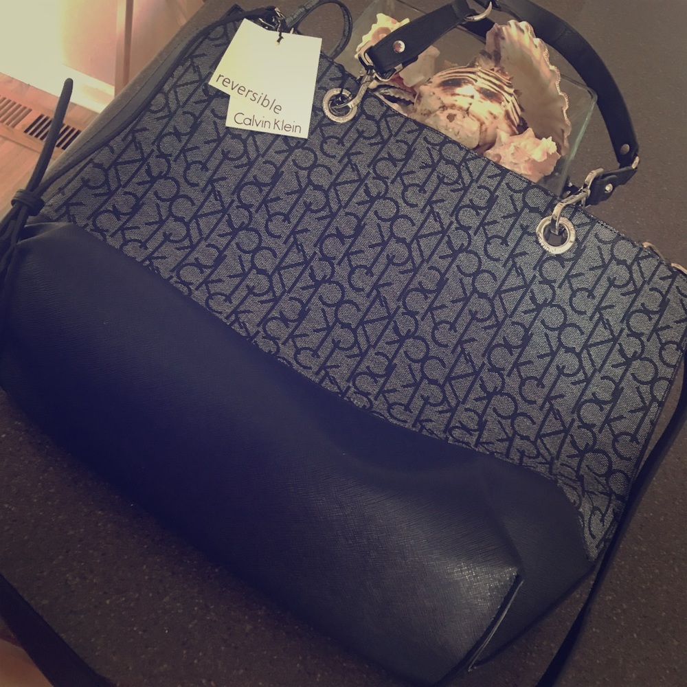 NWT. Calvin Klein reversible tote.
