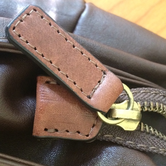 Cotélac Leather Shoulder Bag - Picture 5 of 6