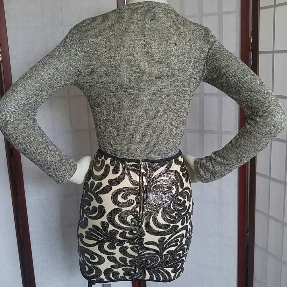 Skirt - Picture 3 of 8