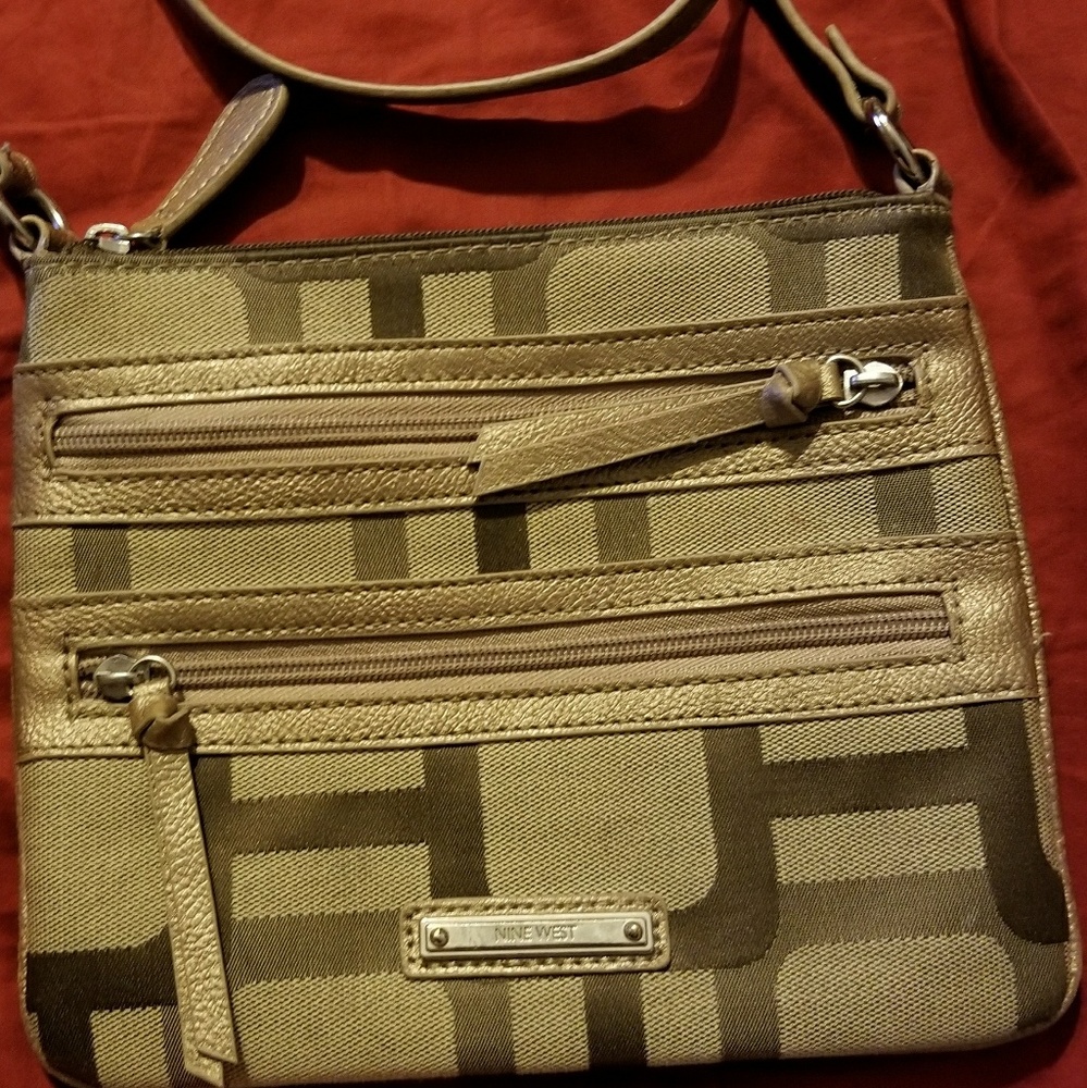 Nine West shoulder strap purse