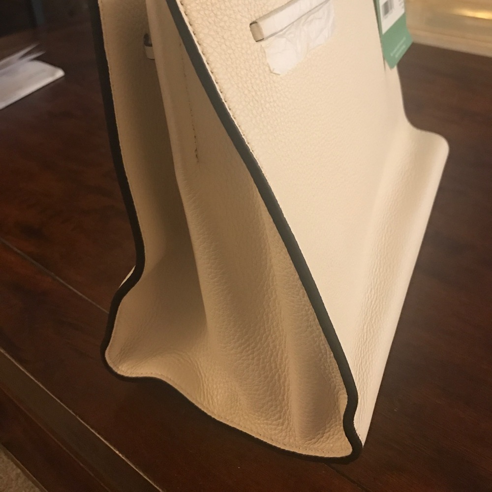 ⚡SOLD⚡NEW KATE SPADE SATCHEL - Picture 6 of 8