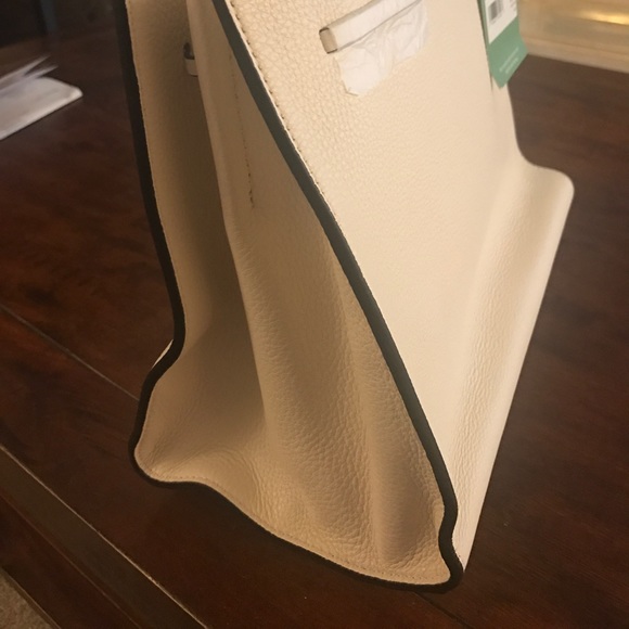 ⚡SOLD⚡NEW KATE SPADE SATCHEL - Picture 6 of 8