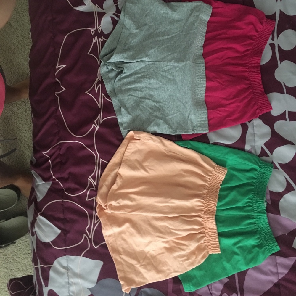 Women's soffe size S