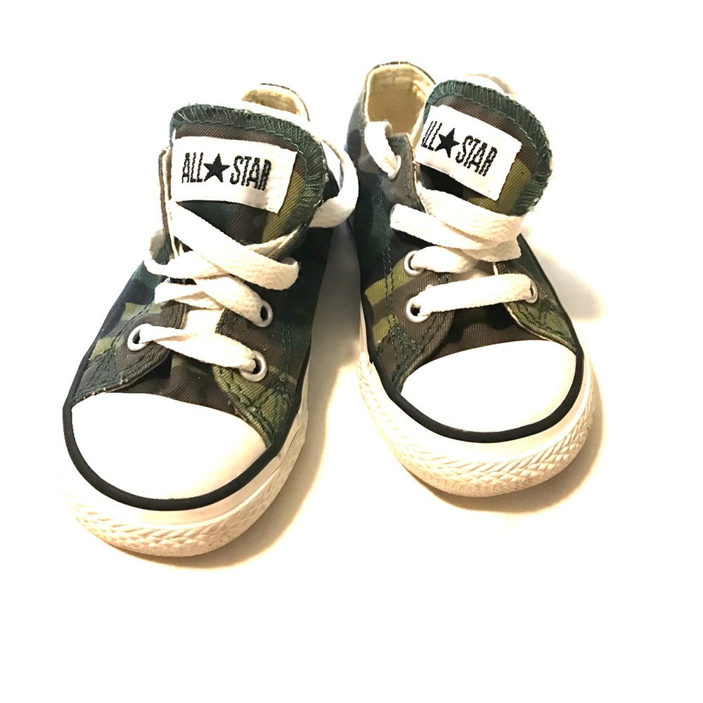 Converse toddler size 6